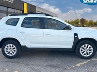 Used Dacia Duster Comfort 91 HP (66 kW) 2022 White SUV