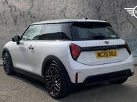 Używany Mini Cooper Hatch 113 kW (154 KM) 2025 Biały Hatchback