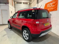 Used Skoda Yeti Tour 140 HP (102 kW) 2014 Red SUV