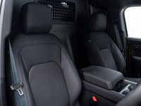 New Land Rover Defender SE Dynamic 2026 SUV