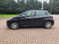 Used Peugeot 208 Active 82 HP (60 kW) 2015 Black Hatchback