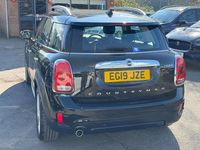 Usado Mini Cooper Exclusive 2019 Negro Utilitario