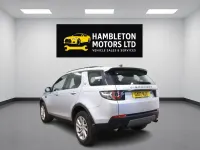 Używany Land Rover Discovery Sport SE 180 KM (132 kW) 2017 Srebrny SUV