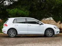 Used VW Golf VII SE 110 HP (80 kW) 2018 Silver Hatchback