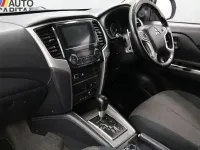 Usado Mitsubishi L200 Warrior 150 CV (110 kW) 2020 Blanco Pickup/Camioneta