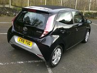 Used Toyota Aygo x-press 69 HP (50 kW) 2016 Black Hatchback
