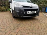 Used Citroën Berlingo 75 HP (55 kW) 2016 White MPV