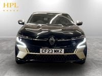 Used Renault Megane E-Tech Iconic 161 kW (220 HP) 2023 Black Hatchback
