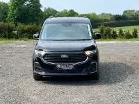 Begagnad Ford Tourneo Connect Titanium 122 HK (89 kW) 2023 Svart Minibuss
