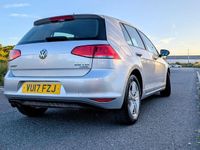 Second-hand VW Golf VII Edition 150 CP (110 kW) 2017 Argintiu Hatchback