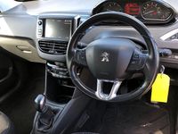 Used Peugeot 208 101 HP (74 kW) 2019 Black Hatchback