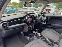 Used Mini ONE Classic 102 HP (75 kW) 2021 Black Hatchback