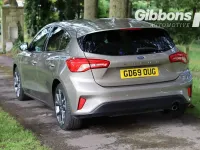 Used Ford Focus Titanium 125 HP (91 kW) 2020 Silver Hatchback