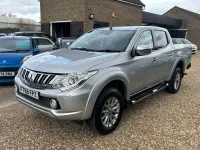 Used Mitsubishi L200 178 HP (130 kW) 2017 Silver Pickup