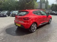 Used Renault Clio IV Dynamique 90 HP (66 kW) 2014 Red Hatchback