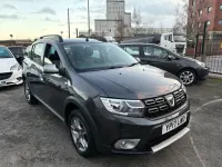 Used Dacia Sandero Lauréate 90 HP (66 kW) 2017 Grey Hatchback