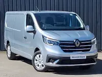 Nowe Renault Trafic 2025 Biały Minivan