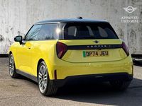 New Mini Cooper Classic 160 kW (218 HP) 2025 Yellow Hatchback