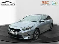 Usado Kia Ceed 158 HP (116 kW) 2022 Prateado Citadino