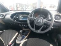 used Toyota Aygo X 1.0 VVT-i Edge 5dr Auto [Canvas]