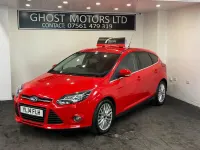 Used Ford Focus Zetec 125 HP (91 kW) 2014 Red Hatchback
