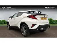 Used Toyota C-HR 194 HP (142 kW) 2023 White SUV