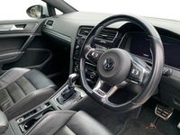 Used VW Golf VII Active 204 HP (150 kW) 2018 White Hatchback