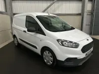 Used Ford Transit Courier Trend 2022 White Van