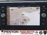 Used VW Touran SEL 150 HP (110 kW) 2022 Black MPV