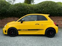 Usado Abarth 595 Competizione 180 HP (132 kW) 2017 Amarelo Citadino