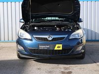 Used Vauxhall Astra 110 HP (80 kW) 2012 Blue Estate