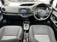Used Toyota Yaris Hybrid 100 HP (73 kW) 2019 Blue Hatchback