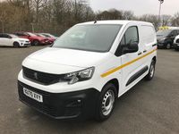 Begagnad Peugeot Partner 2020 Vit Minibuss
