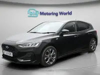 Używany Ford Focus ST-Line 125 KM (91 kW) 2023 Czarny Hatchback