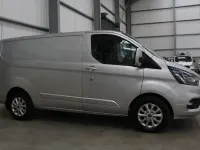 Used Ford Transit Custom Limited 130 HP (95 kW) 2018 Silver Van