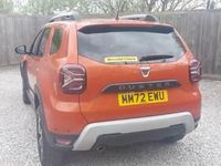 Used Dacia Duster Prestige 100 HP (73 kW) 2022 Orange SUV