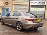 Used Alfa Romeo Giulia Edizione Speciale 180 HP (132 kW) 2017 Beige Sedan