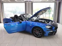 Used Abarth 124 Spider 170 HP (125 kW) 2019 Blue Cabriolet