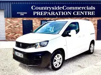 Used Peugeot Partner 100 HP (73 kW) 2020 White MPV