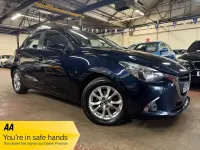 Używany Mazda 2 2017 Niebieski Hatchback