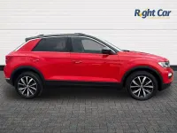 Used VW T-Roc SE 115 HP (84 kW) 2019 Red SUV