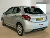 Used Peugeot 208 Access 68 HP (50 kW) 2015 Silver Hatchback