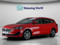 Używany Ford Focus Titanium 125 KM (91 kW) 2023 Czerwony Kombi
