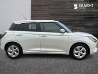 Used Suzuki Swift 82 HP (60 kW) 2024 White Hatchback