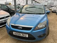 Używany Ford Focus Zetec 99 KM (72 kW) 2009 Niebieski Hatchback