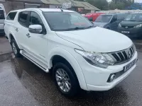 Used Mitsubishi L200 2017 White Pickup
