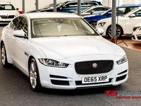Used Jaguar XE Portfolio 240 HP (176 kW) 2016 White Sedan