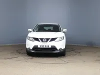 Used Nissan Qashqai Acenta 110 HP (80 kW) 2015 White SUV