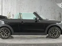 Used Mini Cooper Cabriolet 161 HP (118 kW) 2025 Black Cabriolet