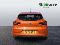 Used Renault Clio V Evolution 143 HP (105 kW) 2023 Orange Hatchback